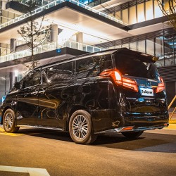 Auto Upgrade Parts Body Kit for 2019 Toyota Alphard Facelift Lm Model