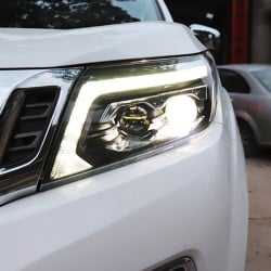 Upgrade to LED Dynamic Scanning Headlights for Nissan Navara NP300 2015+ | Plug-and-Play | Pair